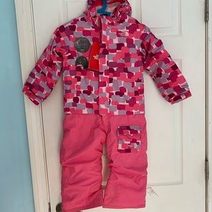 North face toddler girls snow suit size 3new with tags